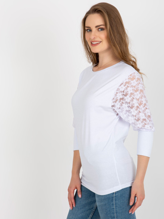 White Blouse with Lace on Sleeves Hawana RUE PARIS