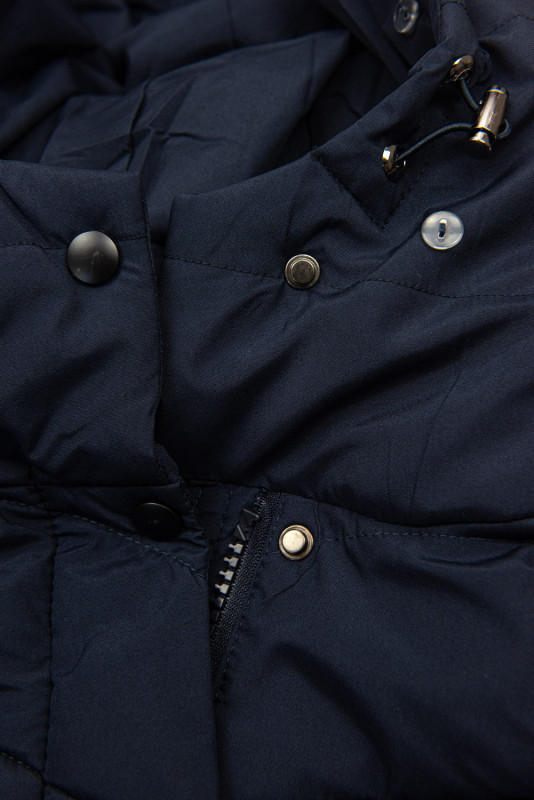 Dark blue winter jacket shaped for wider hips