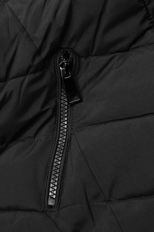 Black winter jacket shaped for wider hips