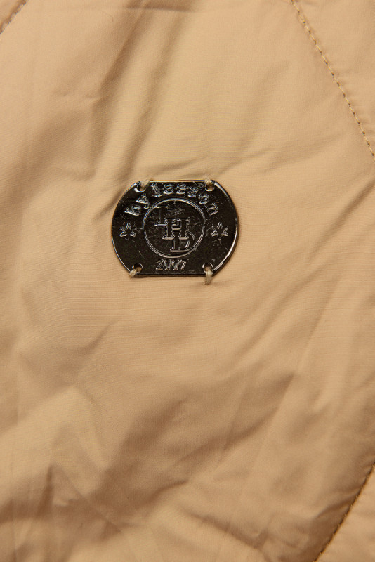 Beige quilted jacket with drawstring waist