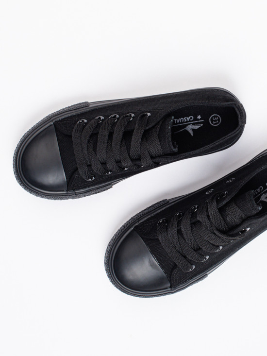 Classic lacing children's sneakers black