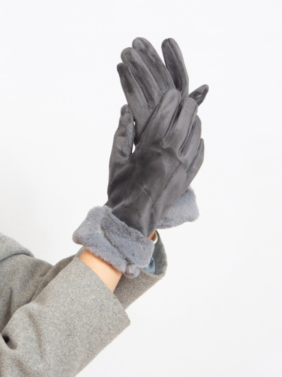 Grey women's gloves for winter