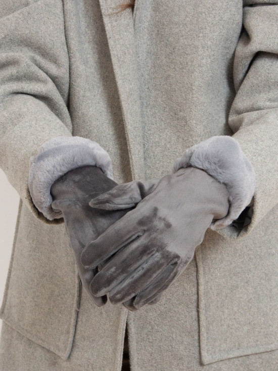 Grey women's gloves for winter