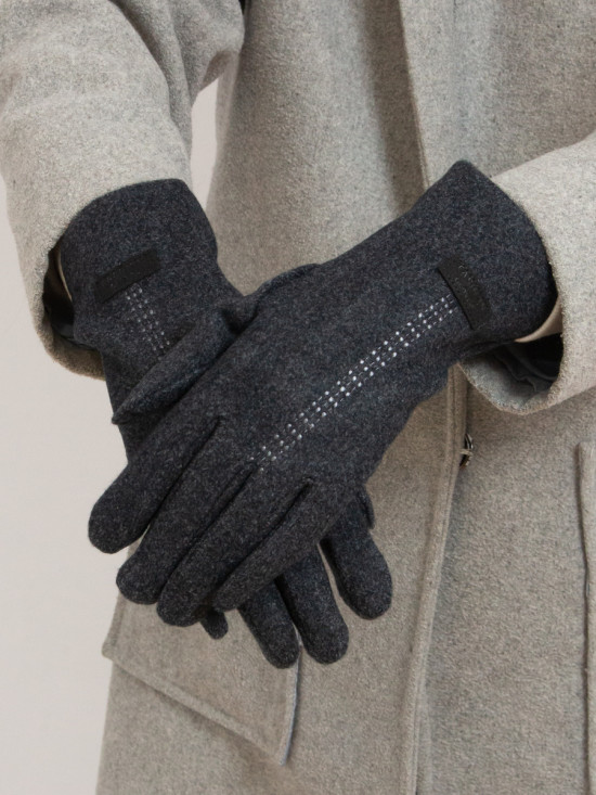 Grey warm ladies' gloves