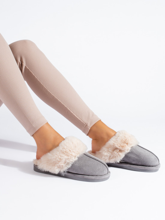 Grey women's slippers with faux fur