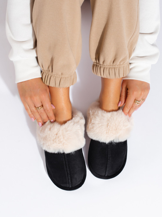 Black women's slippers with faux fur black