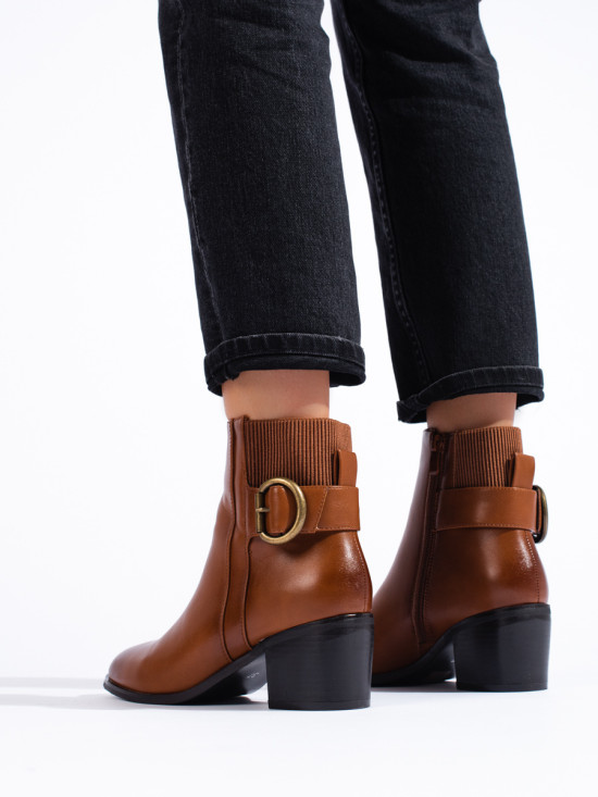 Brown elegant ankle boots with buckle