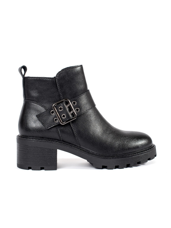 Black Leather Ankle Boots with Heel and Decorative Buckle