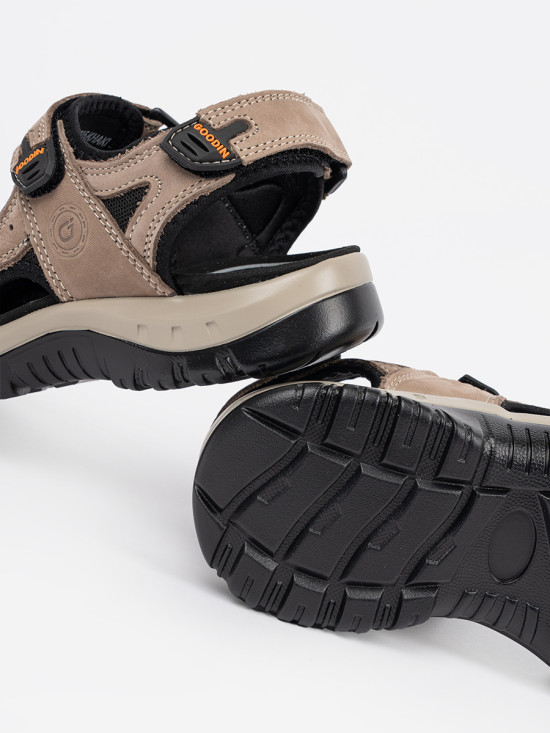 Brown Sports Sandals – Comfort and Style for Every Day