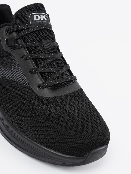 Lightweight Black Sports Shoes
