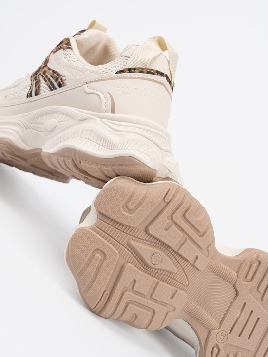 Sneakers with Thick Sole in Leopard Print
