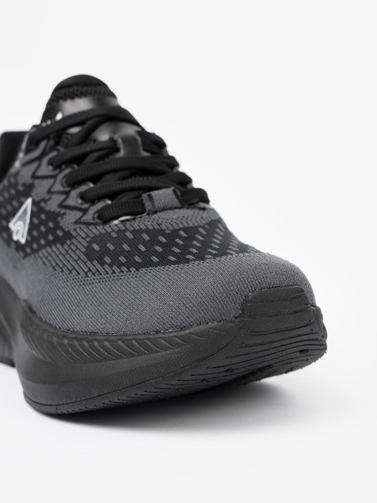 Lightweight Black Sneakers with Breathable Upper McArthur