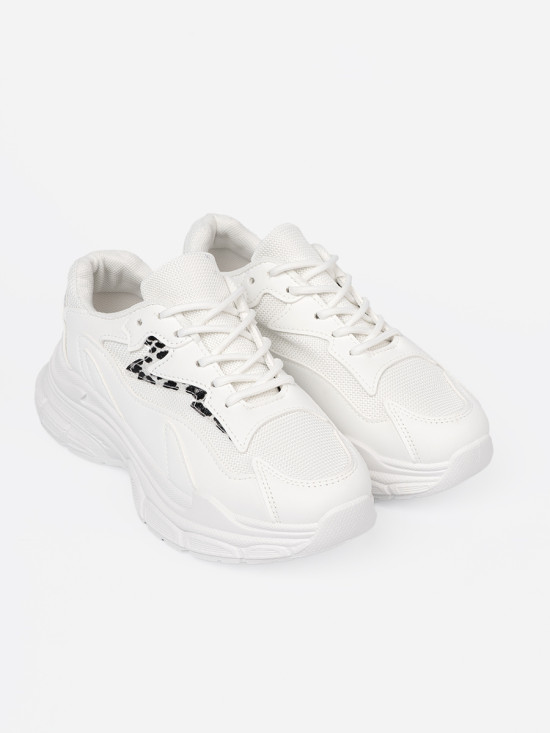 White Sport Shoes with Decorative Accent