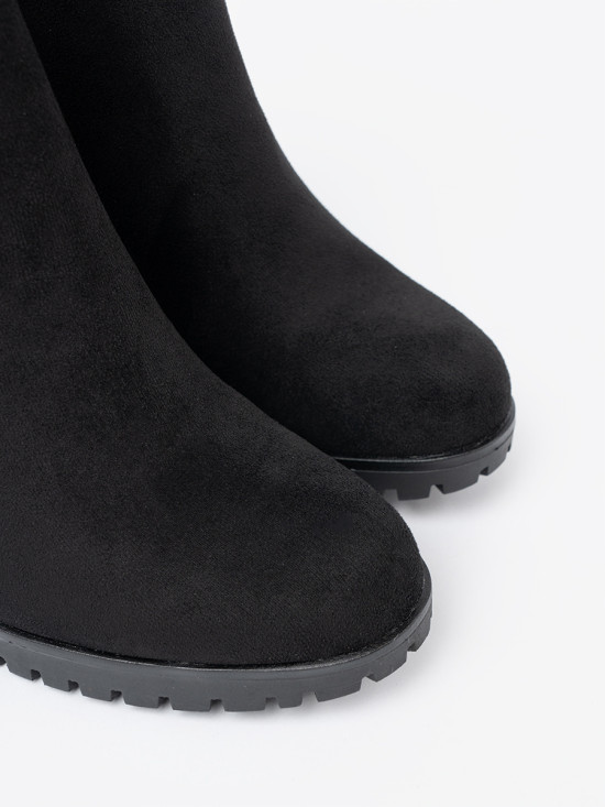 Black Ankle Boots with Block Heel and Decorative Buckle