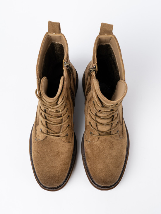 Classic Suede Workers in Brown