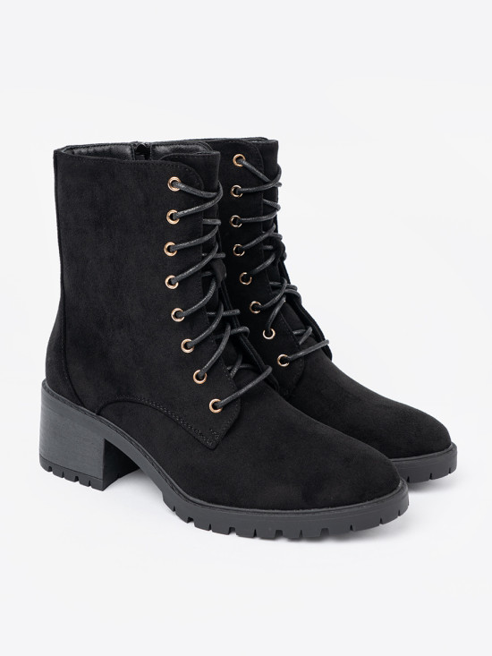 Comfortable Black Ankle Boots with Round Toe