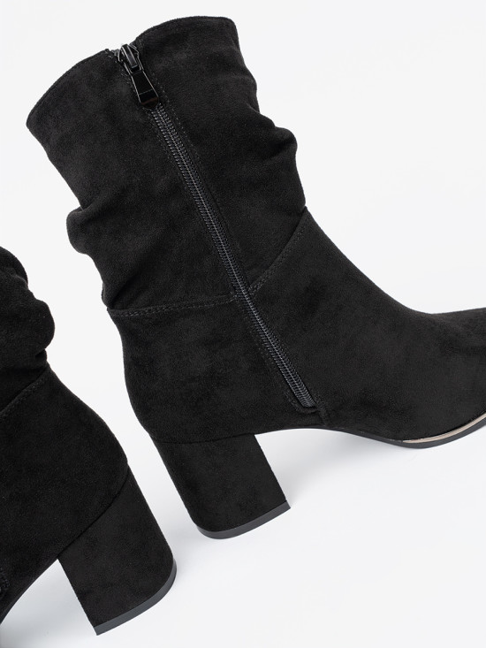 Black Suede Ankle Boots with Elegant Gathering