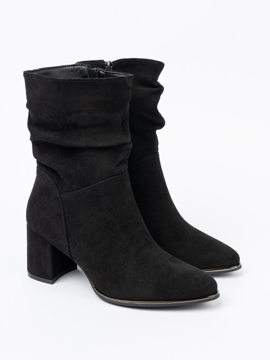 Black Suede Ankle Boots with Elegant Gathering