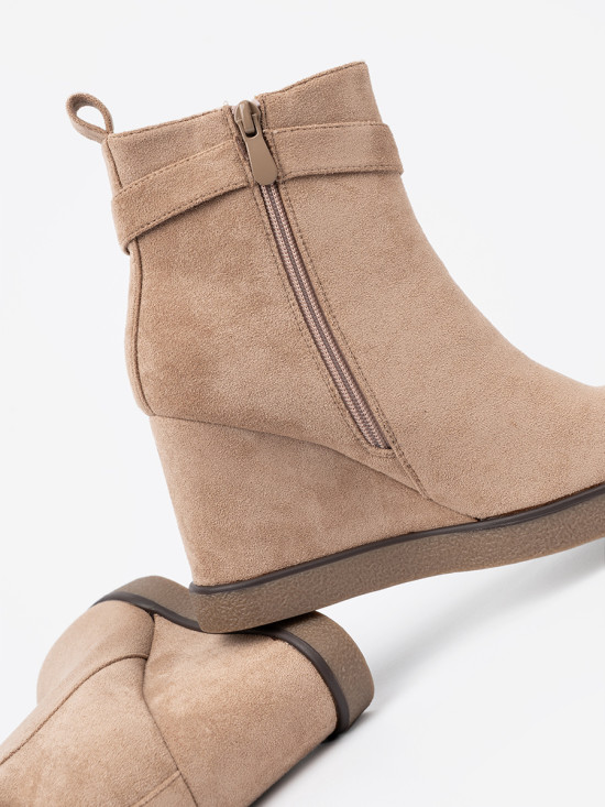 Beige Wedge Ankle Boots with Decorative Buckle