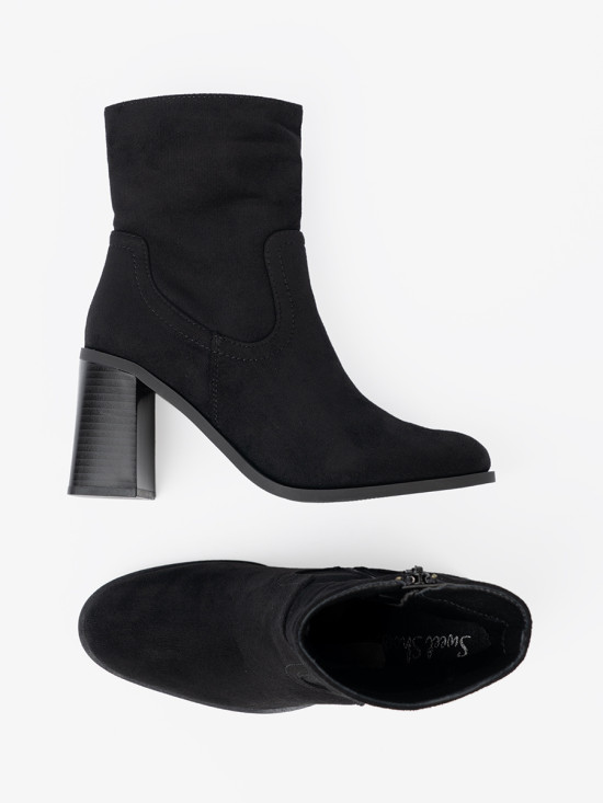 Black Ankle Boots with Heel