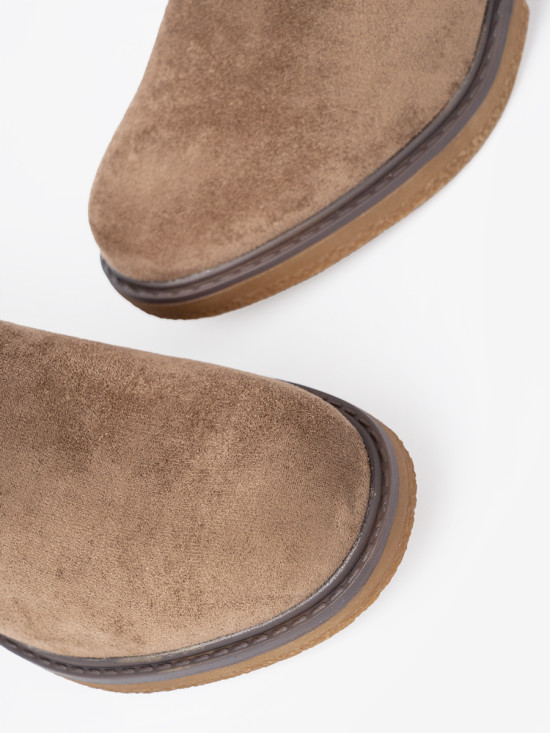 Stylish Beige Ankle Boots with Comfortable Heel