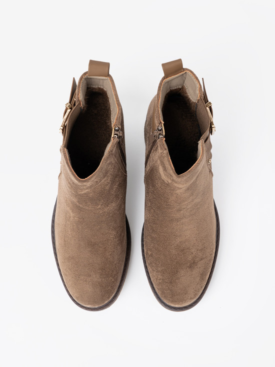 Stylish Beige Ankle Boots with Comfortable Heel