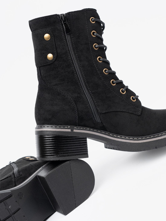 Black Lace-Up Ankle Boots with Thick Sole