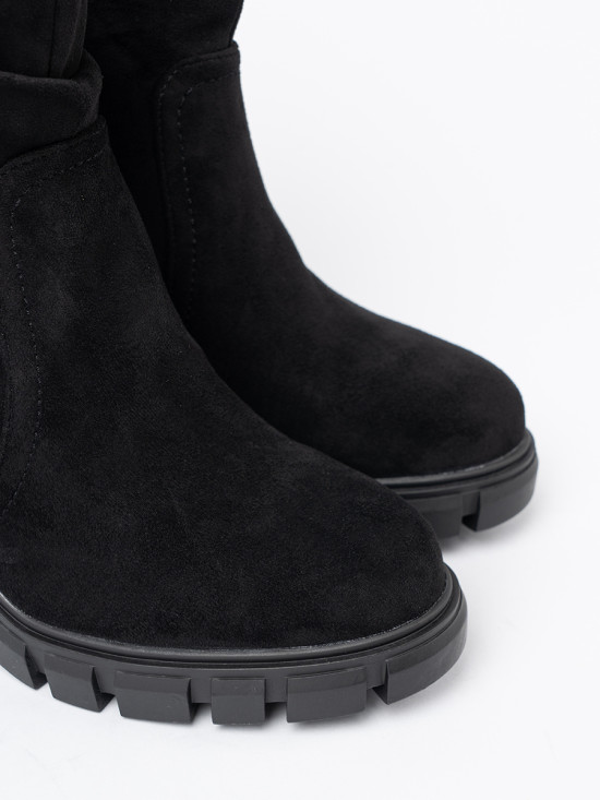 Stylish Black Ankle Boots with Ruffled Shaft