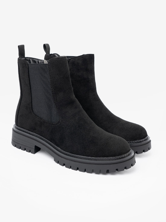 Classic Black Ankle Boots with Thick Sole
