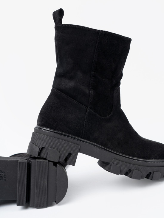Black Ankle Boots with Minimalist Design