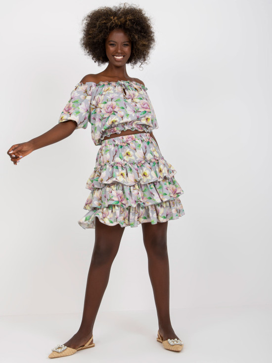 Elegant Floral Pattern Set