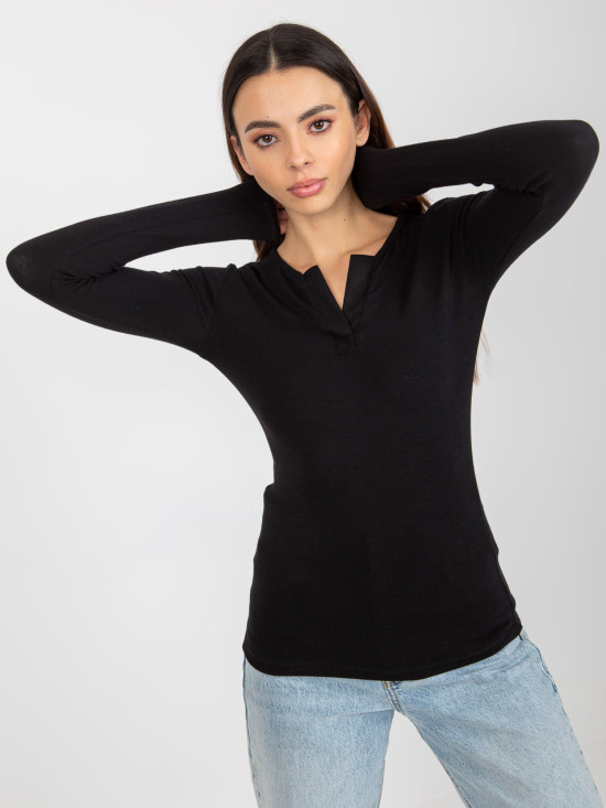 Black Blouse Made of Viscose for Everyday Wear