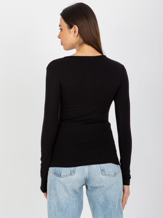 Black Blouse Made of Viscose for Everyday Wear