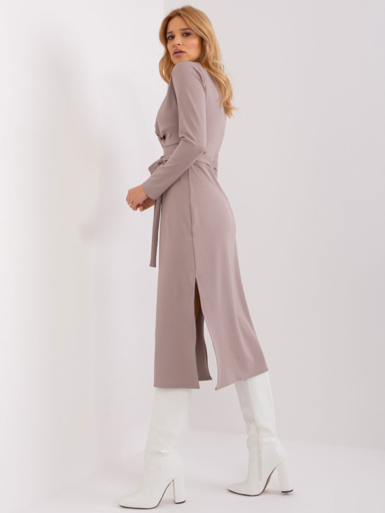 Elegant Midi Dress in Beige