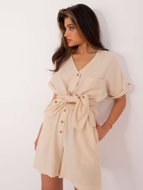 Stylish Set in Light Beige