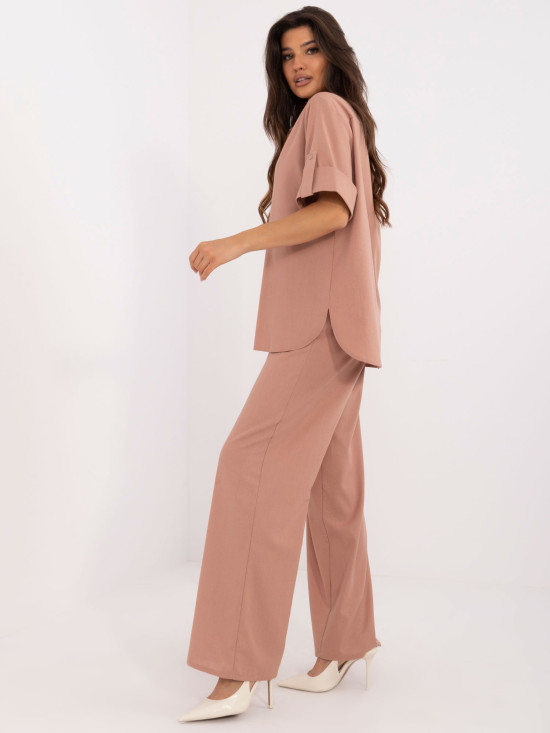 Stylish Set in Dark Pink