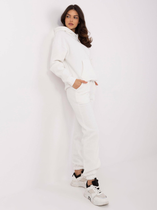 Stylish Ecru Set
