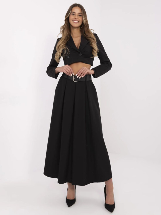 Elegant Maxi Skirt with Belt and Pockets