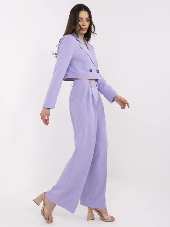 Elegant Set in Light Purple