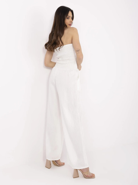 Elegant ecru jumpsuit