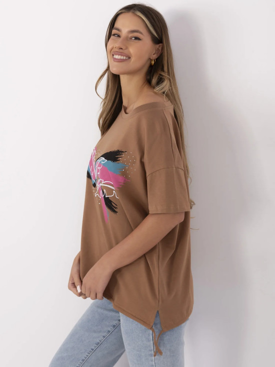 Stylish Beige T-Shirt with Application