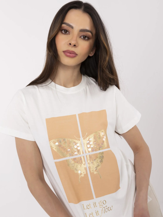 Stylish ecru T-shirt with application