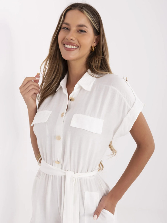 Elegant ecru jumpsuit with short sleeves