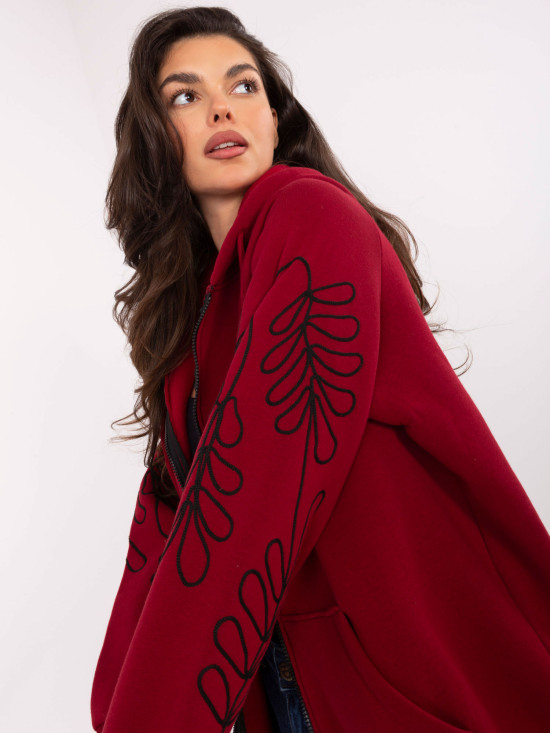 Burgundy hoodie with embroidery