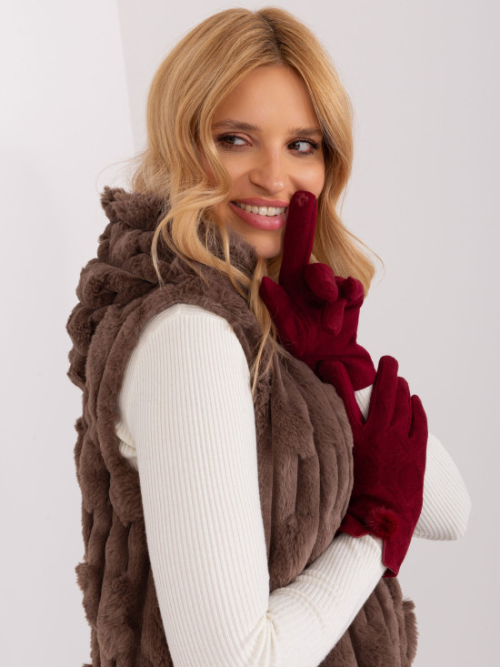 Stylish Gloves with Geometric Pattern