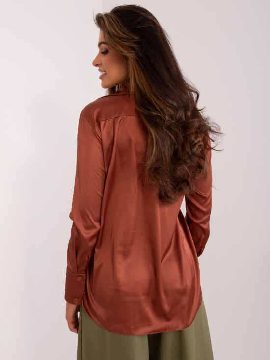 Elegant brown women's shirt with long sleeves