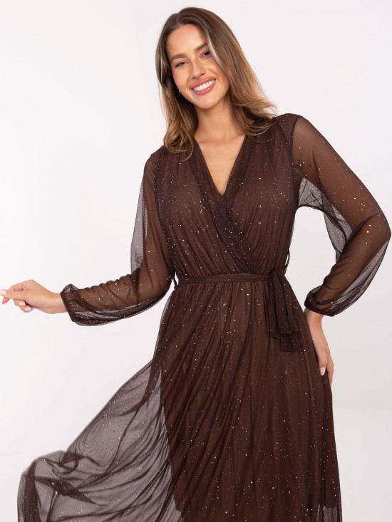 Brown maxi dress with appliqué and belt