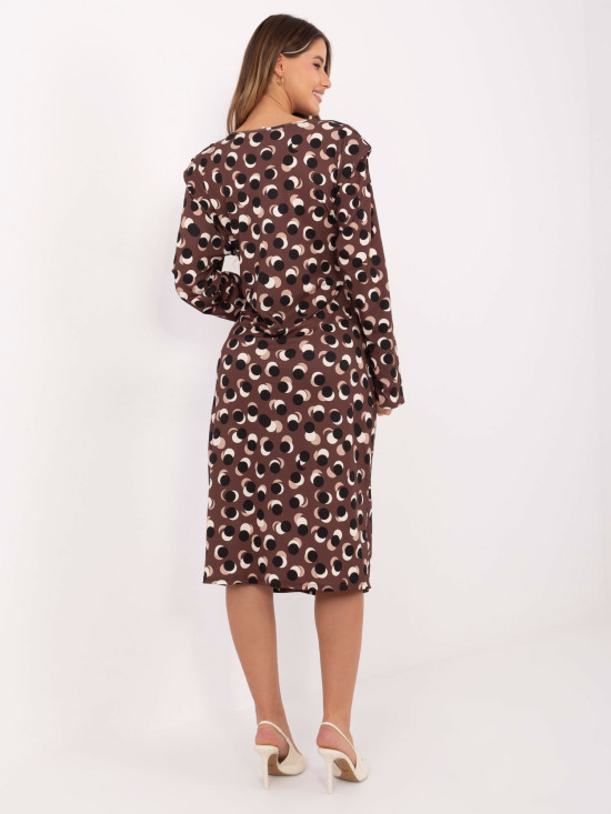 Brown midi dress with geometric pattern and ruching