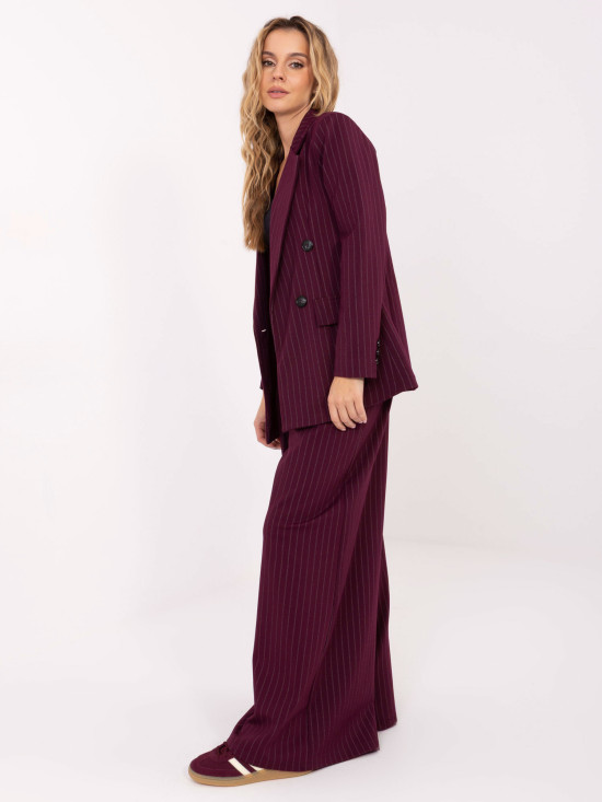 Elegant burgundy striped blazer
