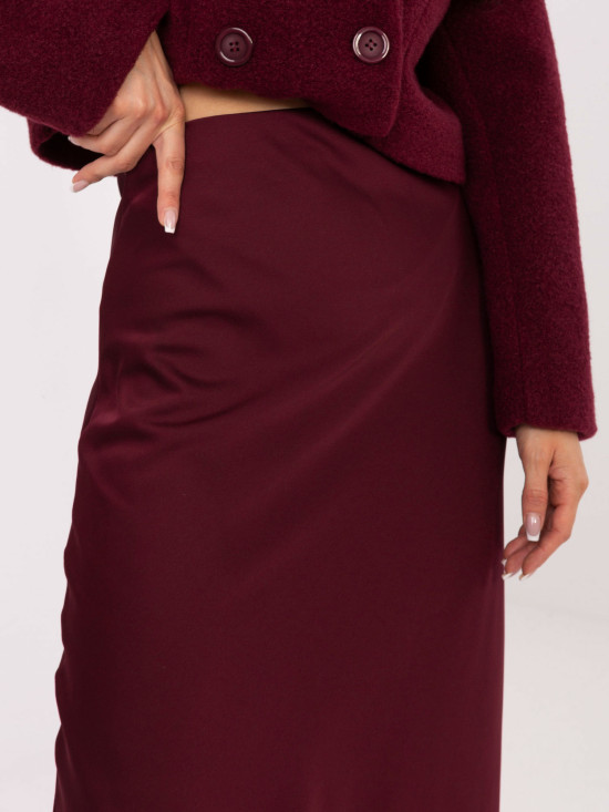 Elegant burgundy maxi skirt